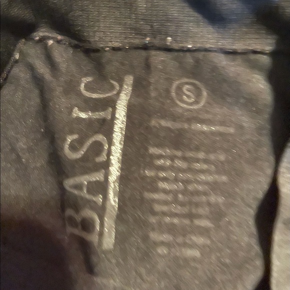 Basic Black Leggings Size: Small - Picture 2 of 2